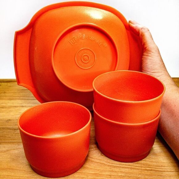 VTG Orange Tupperware Bundle: 6” Servalier Bowl w/ Lid, 3 Snack Cups - Picture 4 of 6
